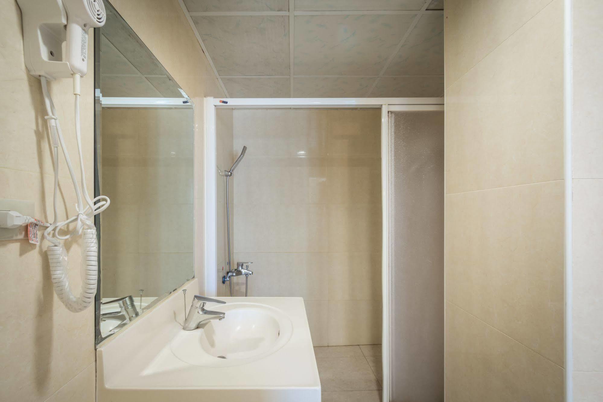 Apple Hotel Taitung Экстерьер фото